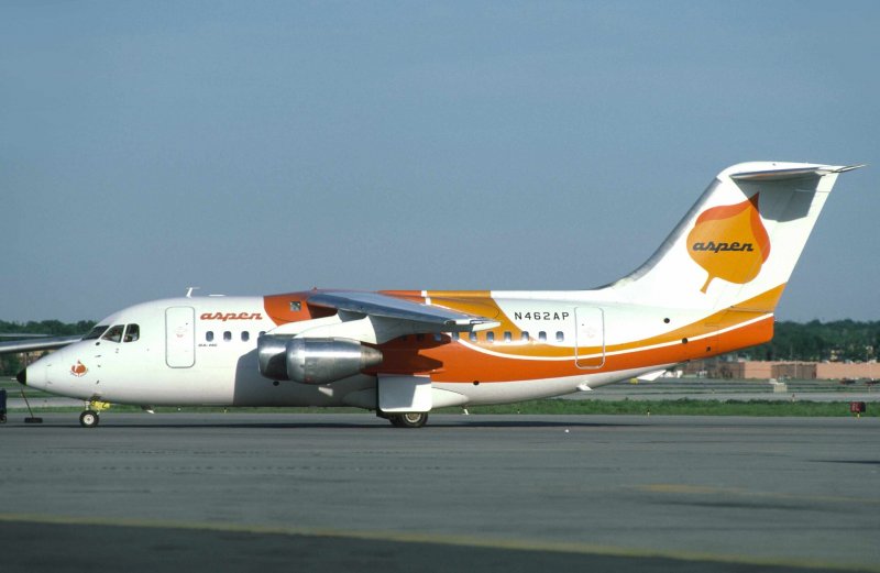 Самолет Avro rj85 Википедия