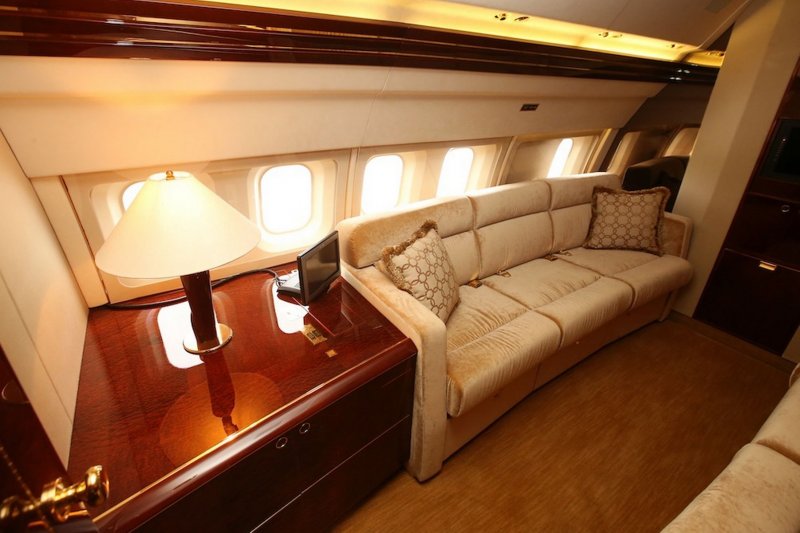 Boeing 757 Трампа салон