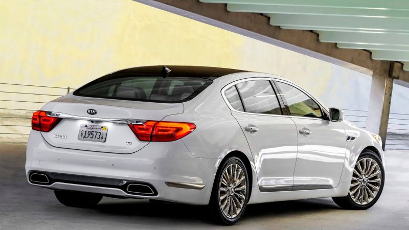 Kia k900 2014