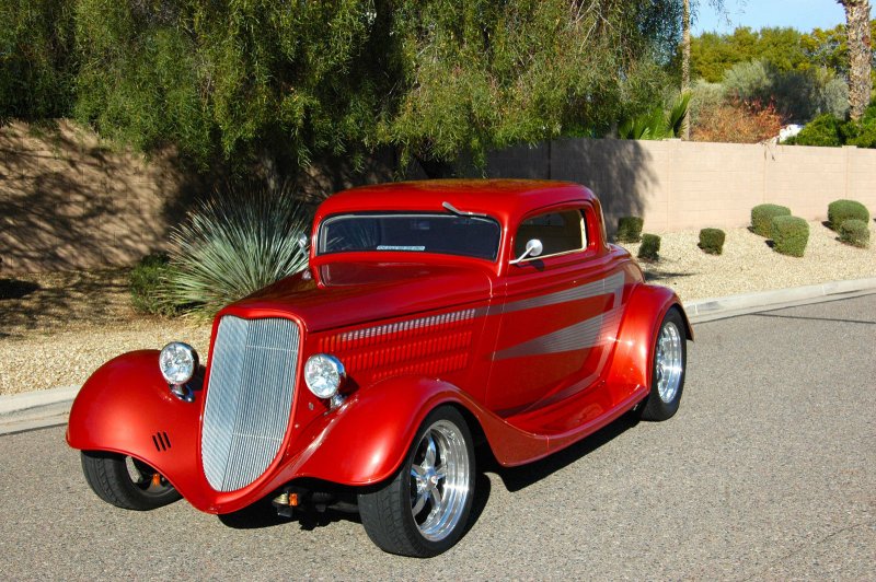 1933 Ford Coupe 5 Window Red