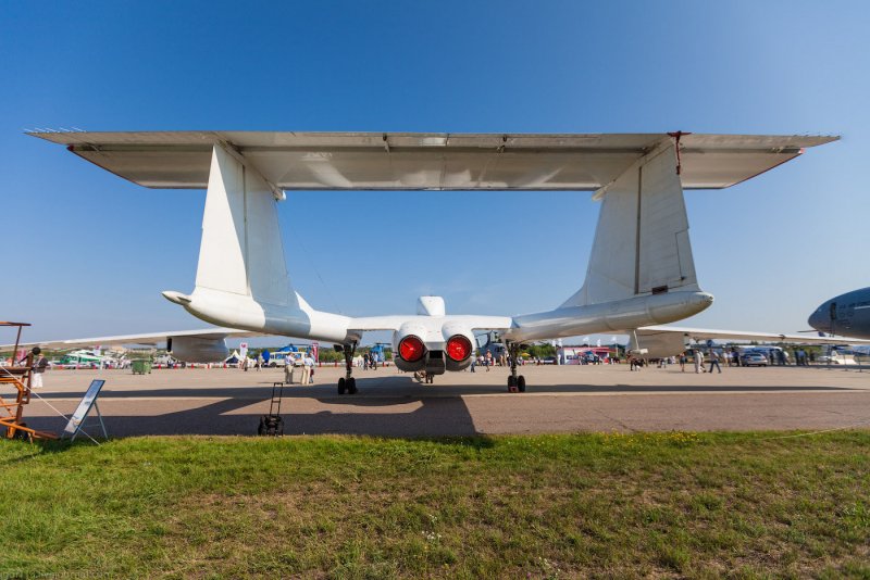 Крыло самолёта Мясищева м 55