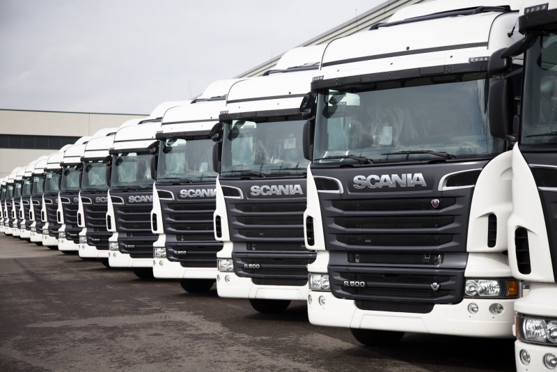 Scania 230