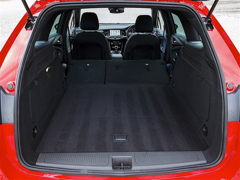 Opel Astra 2011 универсал багажник