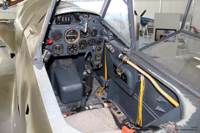 Messerschmitt bf.109 кабина пилота
