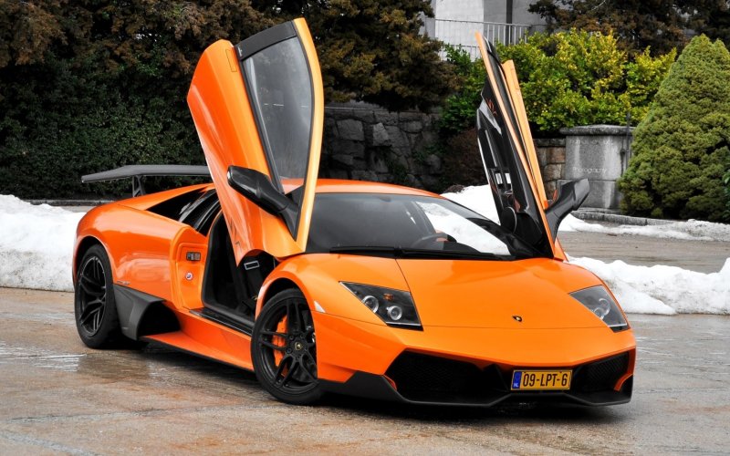Lamborghini Murcielago lp670