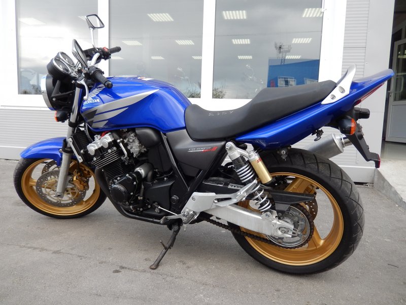 Honda CB 400 VTEC