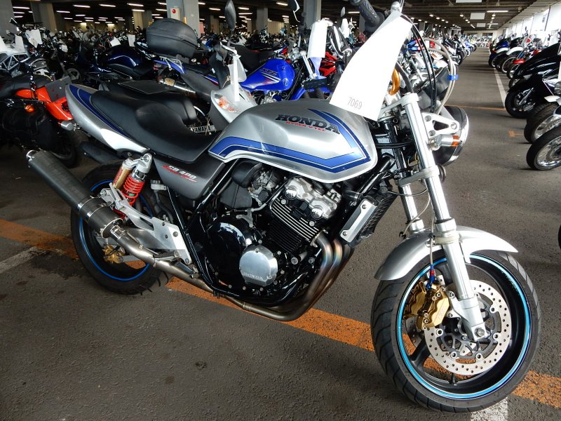 Honda CB 400 VTEC