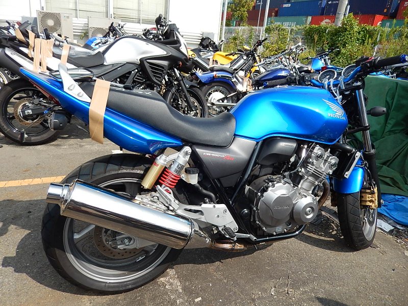 Honda CB 400 VTEC 1