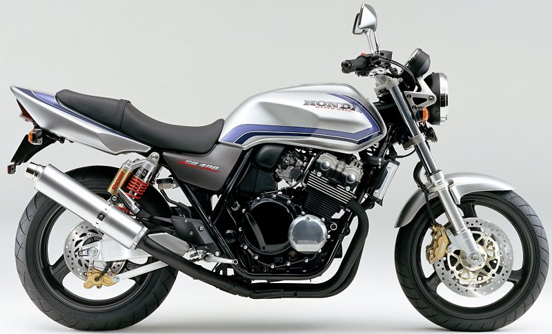 Honda CB 400 VTEC 1