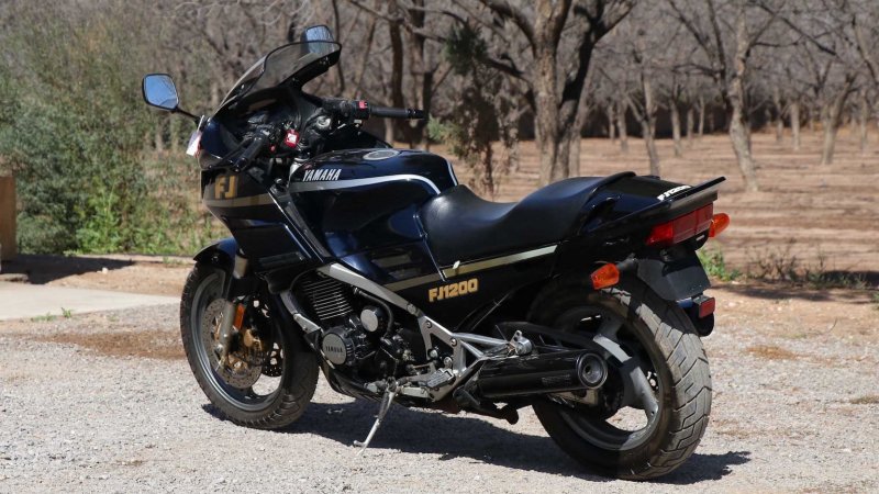 Yamaha XJR 1200 1995