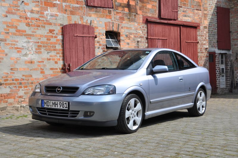 Opel Astra 2.2 2002