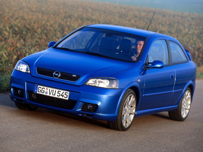 Opel Astra g 2000 хэтчбек