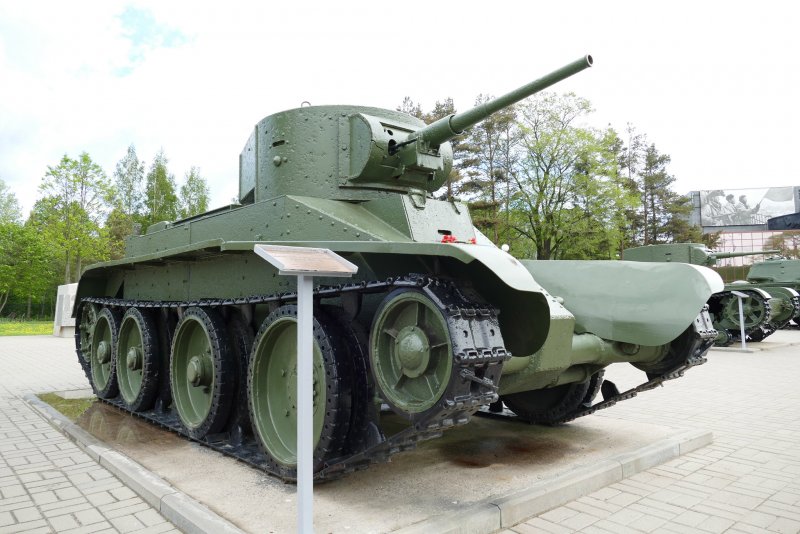 Советский танк т-70