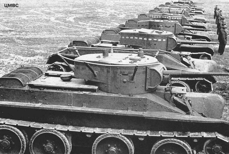 Танки СССР бт5