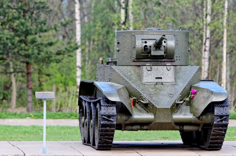 Финский БТ 5