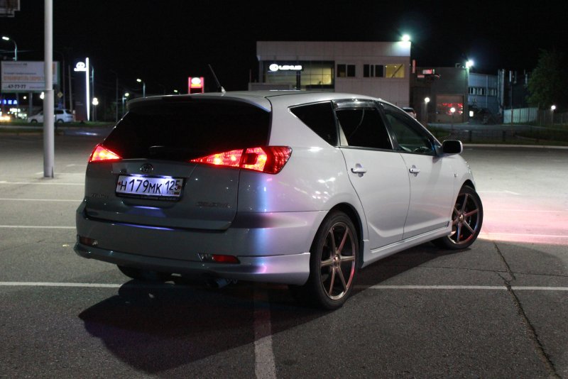 Toyota Caldina 1.8