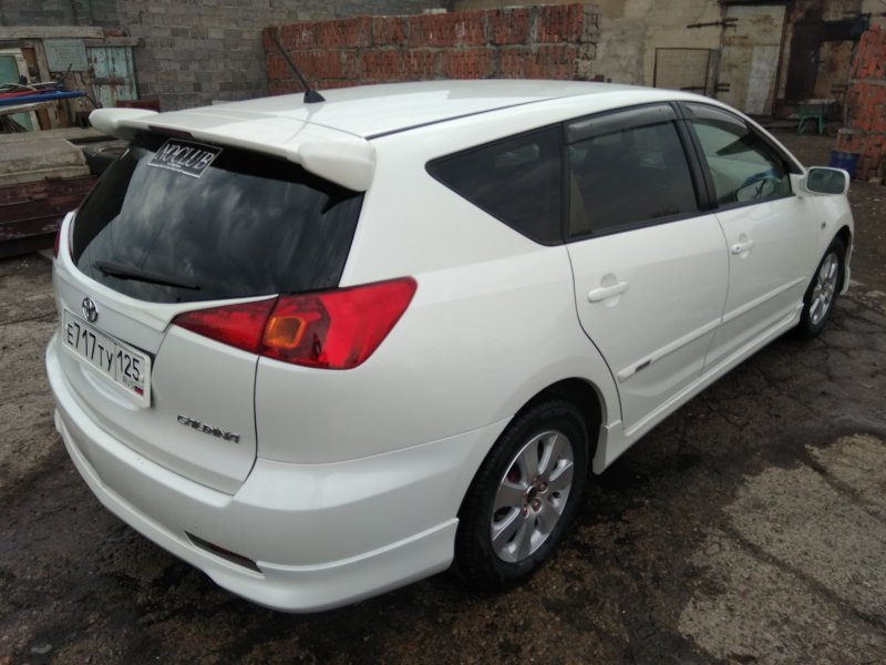 Toyota Caldina 241
