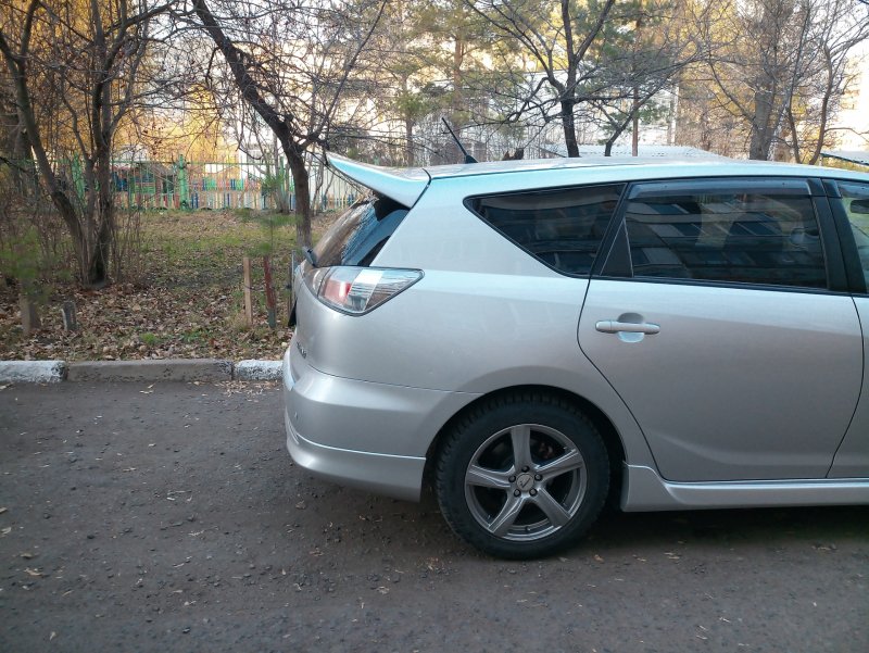 Тонировка вкруг Toyota Caldina 241
