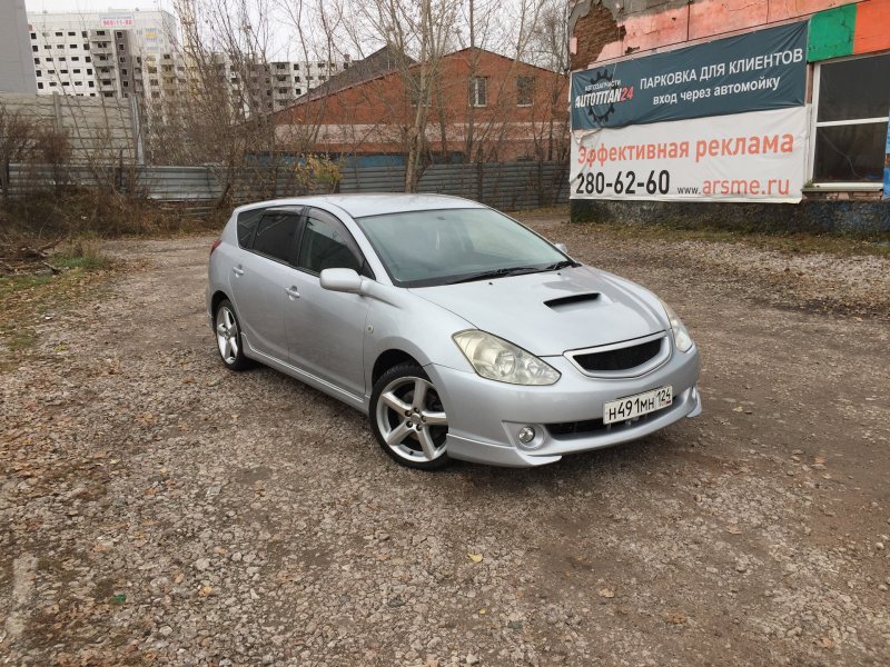 Toyota Caldina 2011