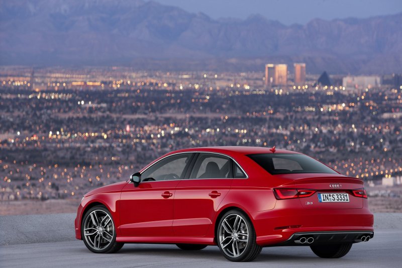 Audi a3 2013 седан