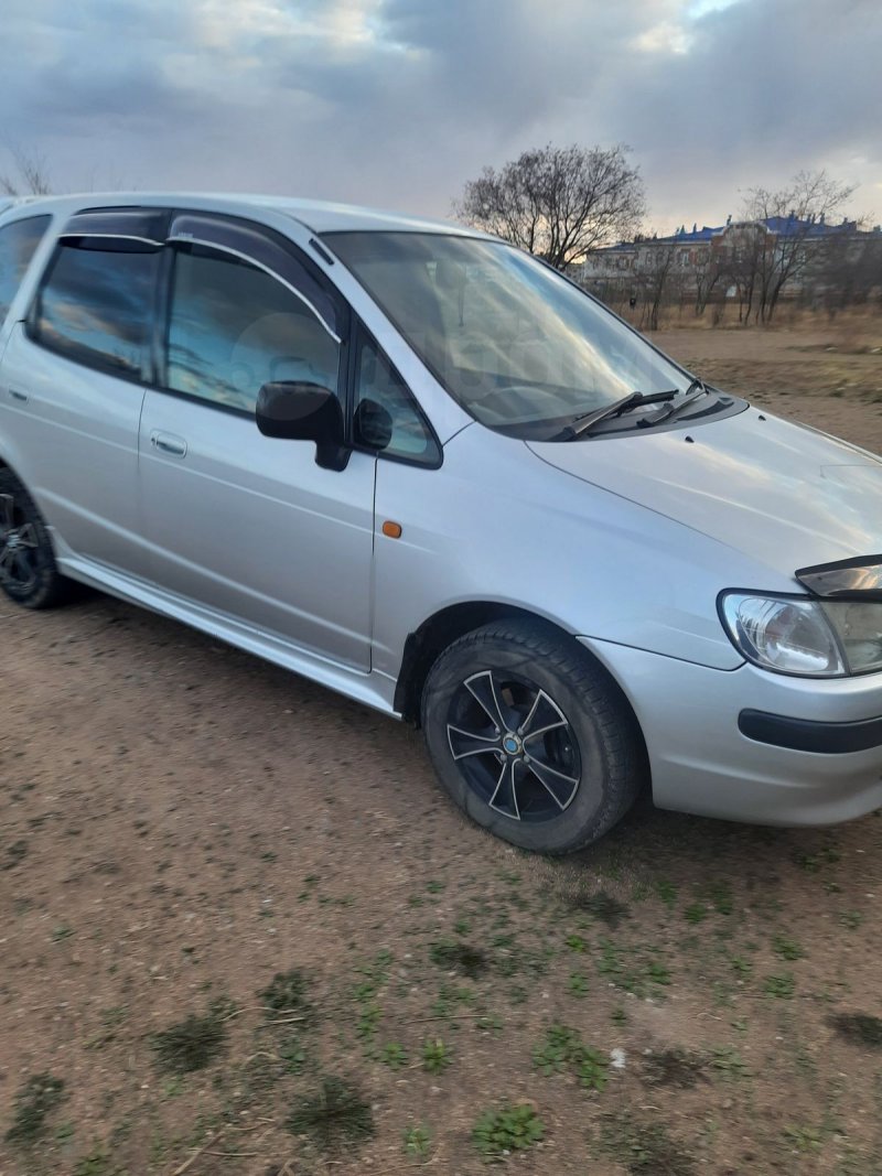 Королла Спасио 110