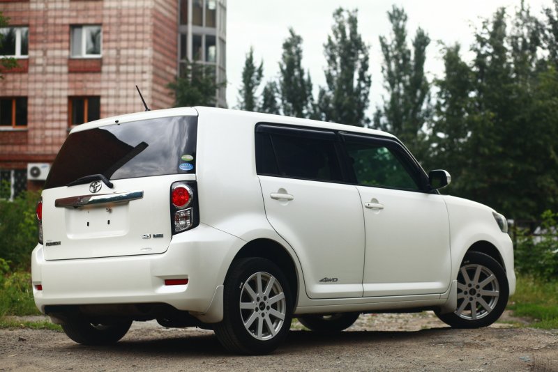Toyota Corolla Rumion (e150)