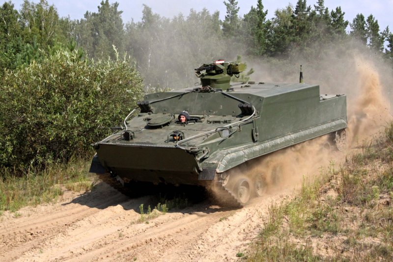Боевые машины пехоты ZBD-04а