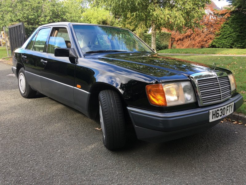 Мерседес w124 e200