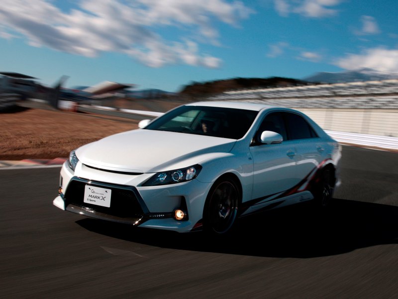 Toyota Mark 10