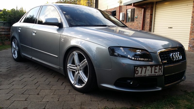 Audi a4 b7 s line