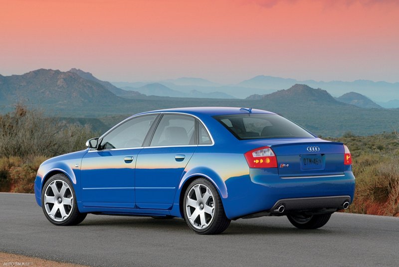 Ауди s4 2004