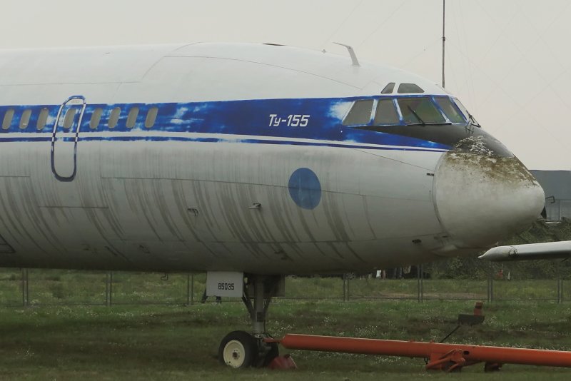 Самолет на водороде ту 155