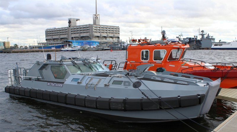 Фрегат Русич-2400
