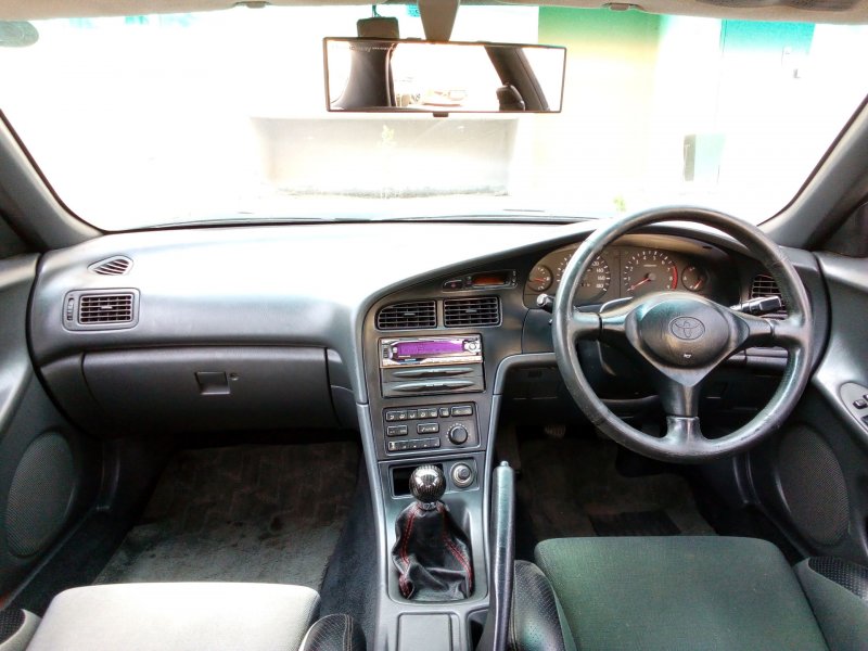 Toyota Carina ed 182 салон