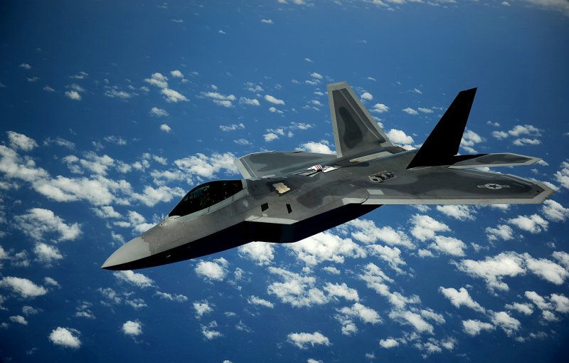Raptor f22 Supersonic pics