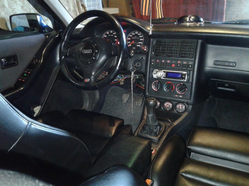 Audi 80 b4 салон