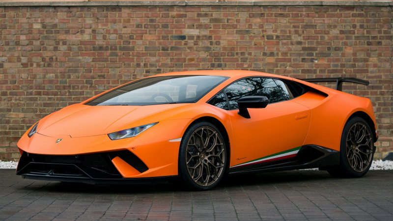 Lamborghini Huracan 2020 оранжевый