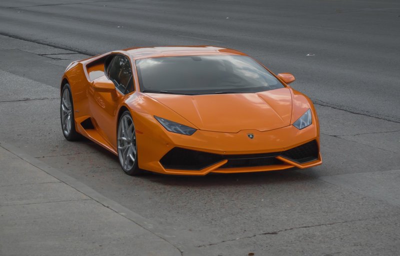 Lamborghini Huracan Performante оранжевая