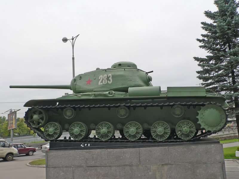 Тяжелый танк кв-85