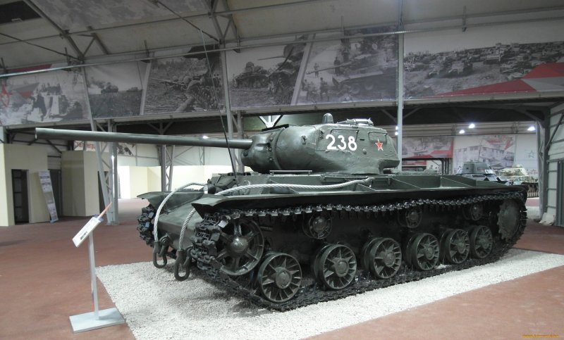 Тяжелый танк кв-85