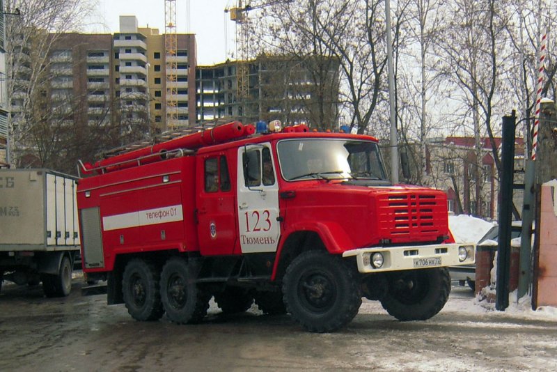ЗИЛ 4334 пожарный
