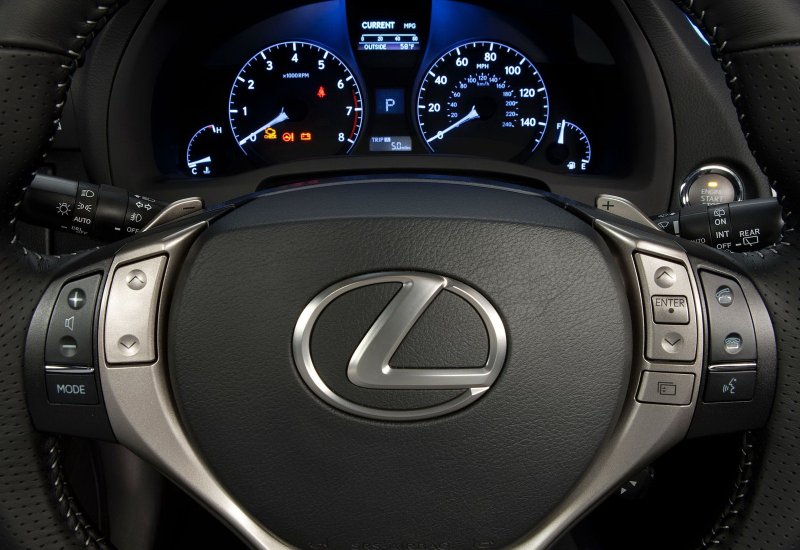 Sport руль Lexus rx350