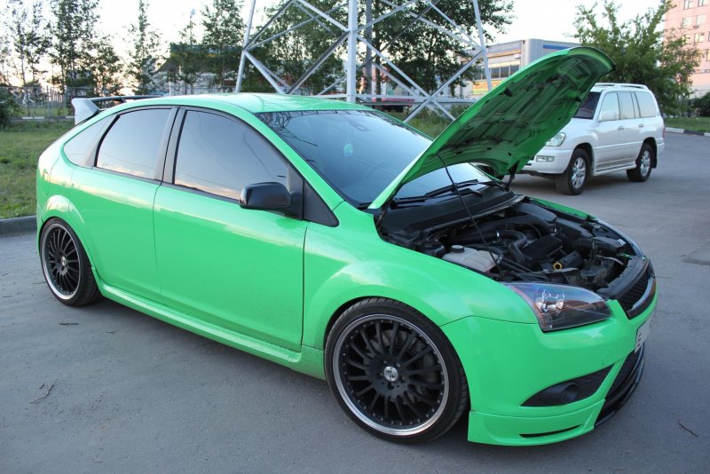 Ford Focus мятный