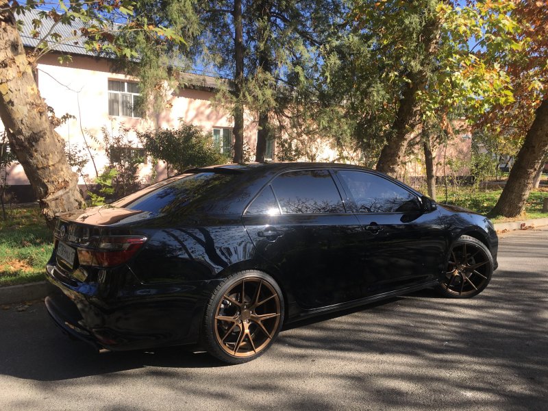Venerdi Madelena r20 Camry