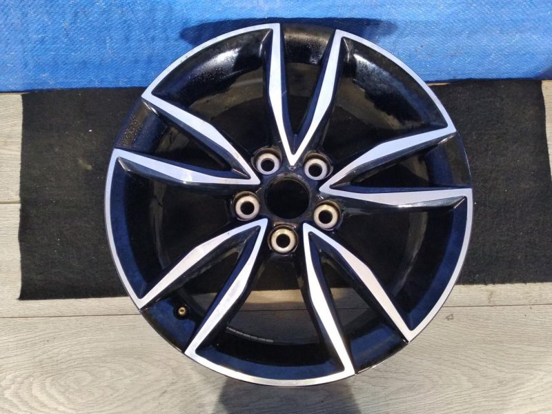 Диски Тойота Камри v70 r17 реплика