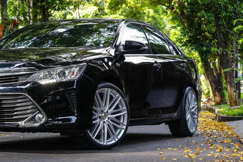 Колеса Toyota Camry 50 r18