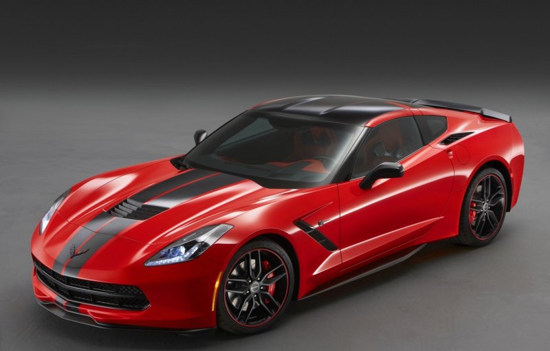 Chevrolet Corvette c7 красный