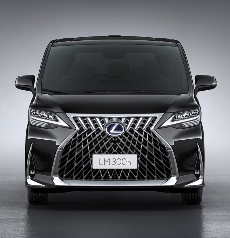 Lexus lm350