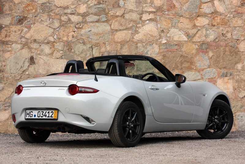 Mazda MX-5 Miata