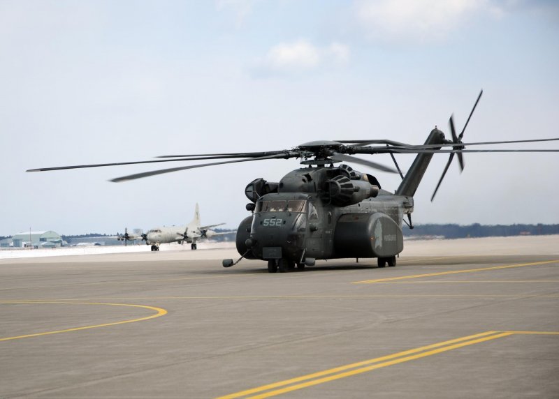 Вертолет Ch-53e